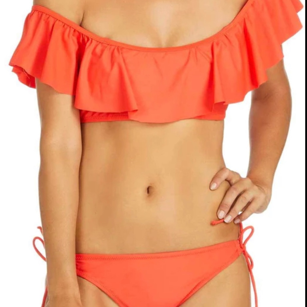Raisins Bikini